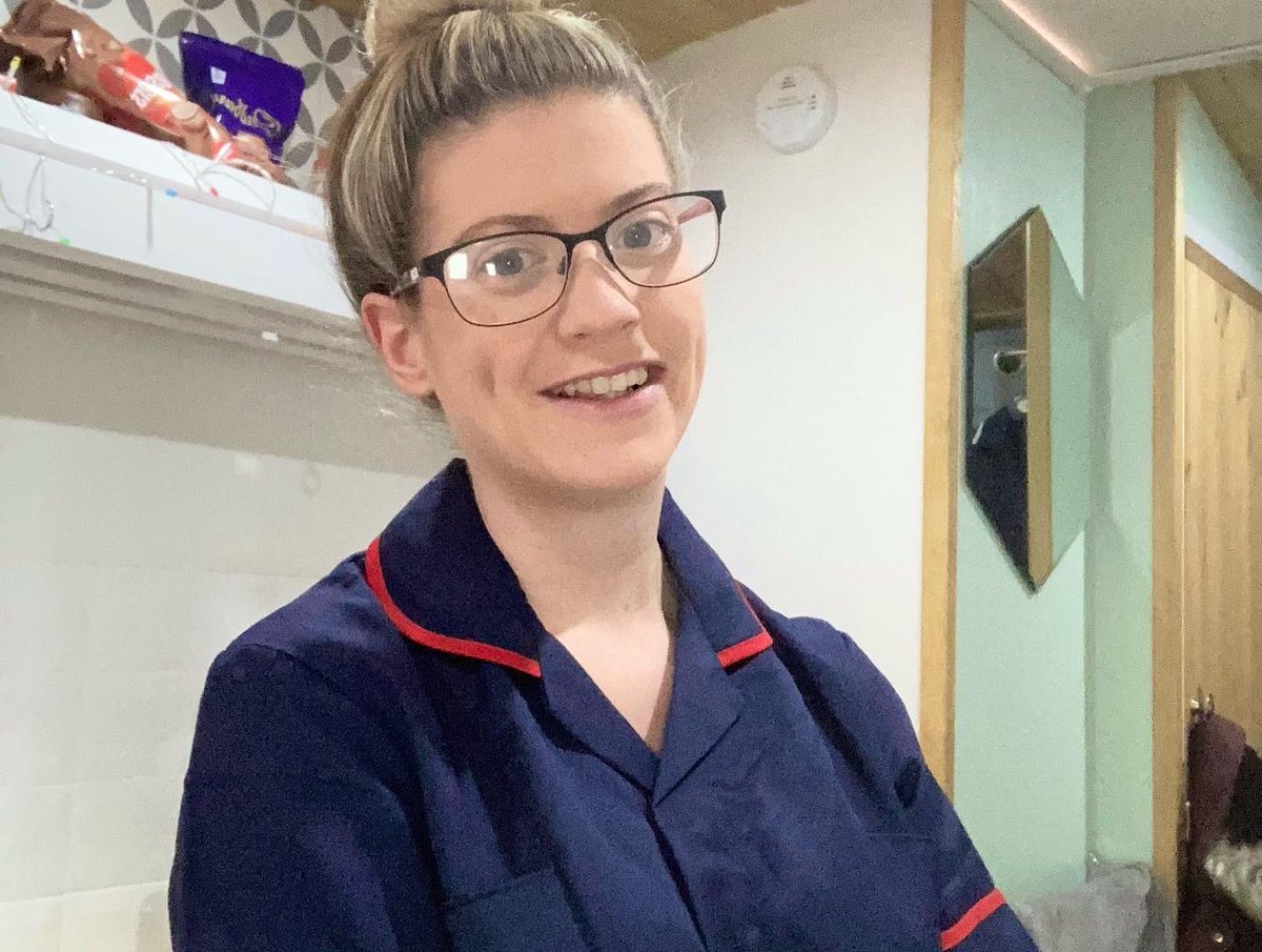 Lauren Mellow tweet media