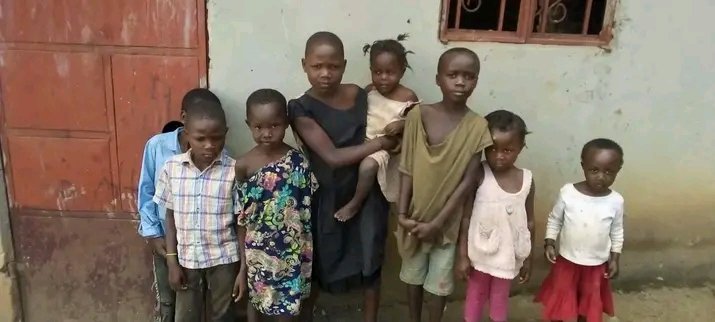 Urgent 🙏🙏🙏 we need a miracle of food😢😢