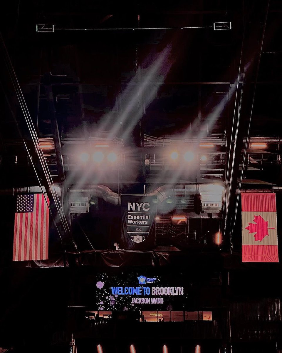 JacksonWThaifan's tweet photo. [👑] 20230512 zoker_muse IG Update

Jackson Wang Magicman US Tour in NYC  🇺🇸🗽

#jacksonwang #jackson #magicman #worldtour #concert #usa #newyork #thankyou #magicfriends 
#MAGICMANinNYC 
#MAGICMAMWorldtour 
#MAGICMAN 
#JacksonWang #王嘉尔 #잭슨 
#TEAMWANG  @JacksonWang852 https://t.co/1mUM7dxrF9