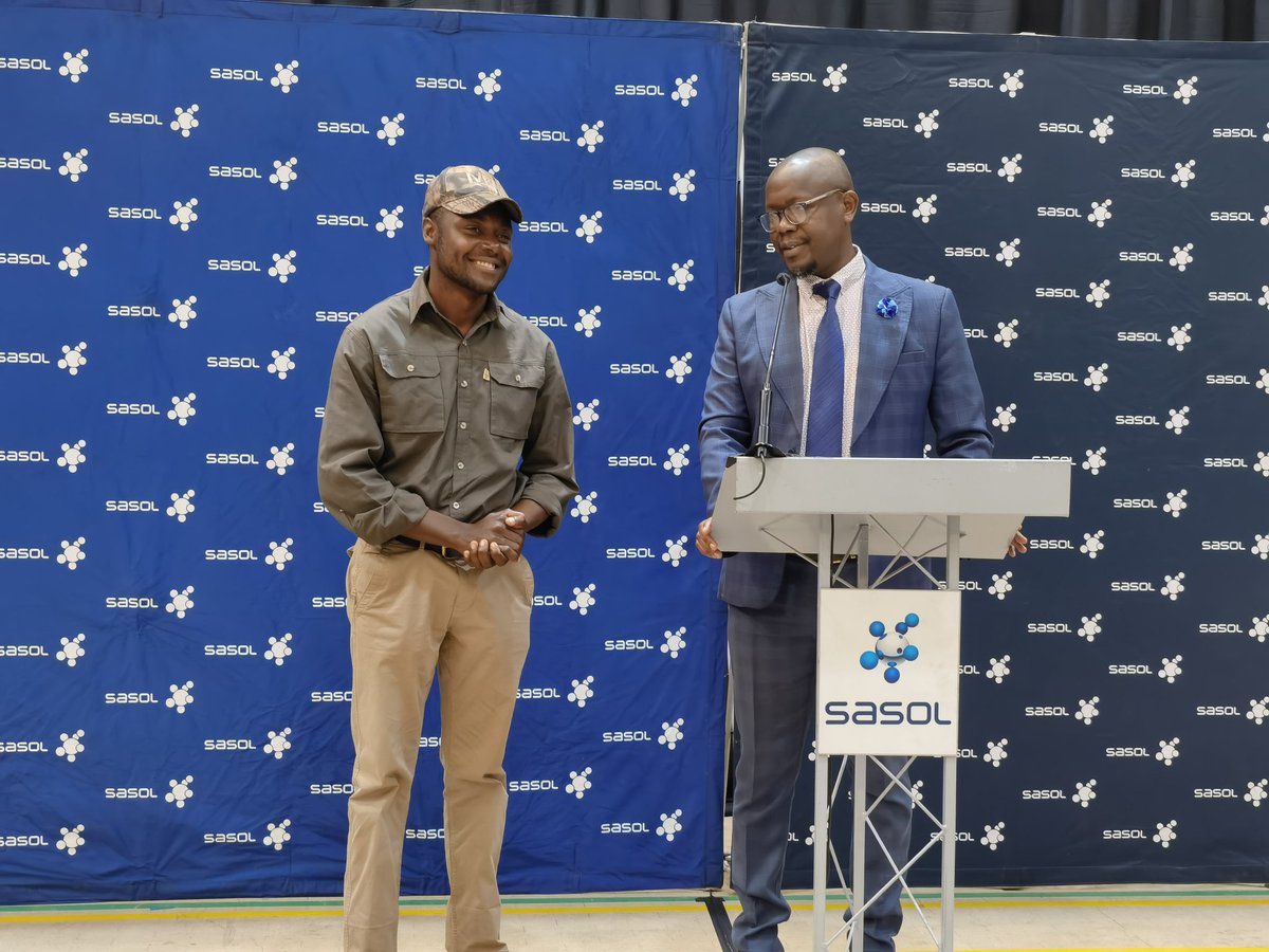 Overall winner of the #SasolBridgetoWork Iphepe graduations for <a href="/SasolSA/">Sasol</a> Sasolburg Operations is Phumudzo Marvin Masheleni who received a whopping R10 000 to invest on his farm. #SasolinSociety