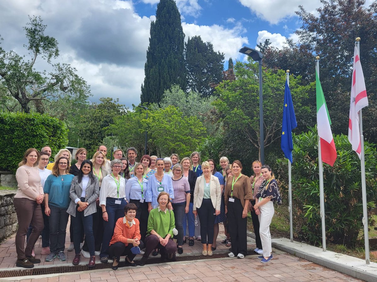 Happy International Nurses Day! 

At the 2nd ECHO Nursing Working Group meeting at Meyer Children's Hospital the group prioritized:
👩‍⚕️ Workforce
📈 Benchmarking quality indicators
🔬 Benchmarking research metrics 

Thanks to children's nurses for everything you do!