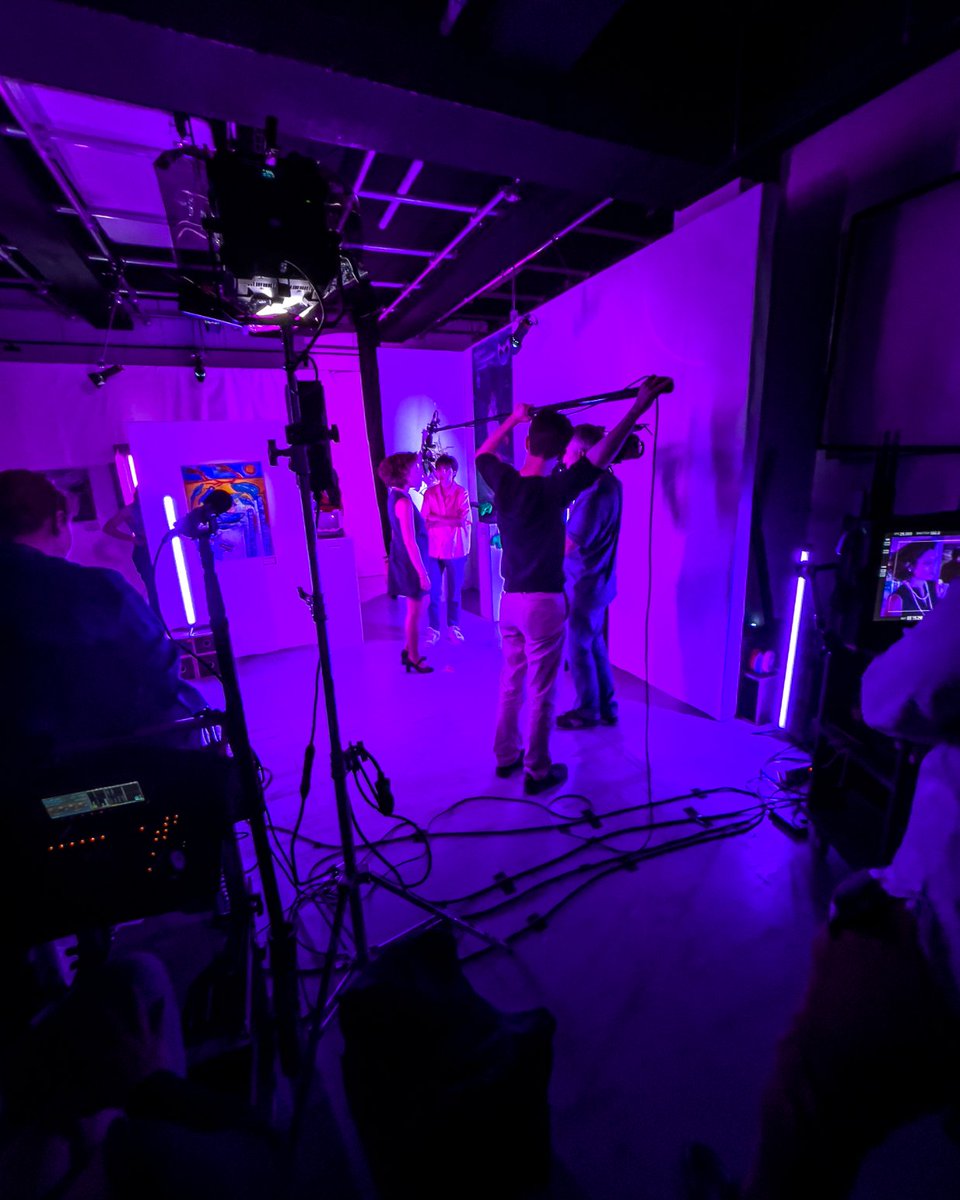 clcf_ecole's tweet photo. Découvrez les coulisses du tournage de "Trois petits chats", court-métrage réalisé par Elio Coleman en 3ème année du #CLCF. https://t.co/jVEX4p4T7h