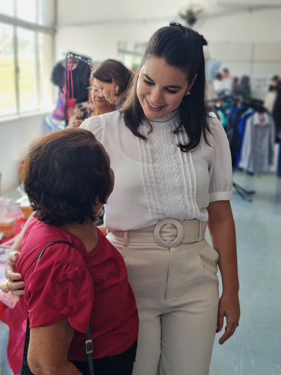 queiroz_raysa's tweet image. Que energia maravilhosa!  
Estar à frente do IPREV tem me proporcionado momentos únicos, como o dia de ontem: nossa programação de dia das mães. 

Obrigada Governador @carlosbrandaoma por esta oportunidade! 🙏