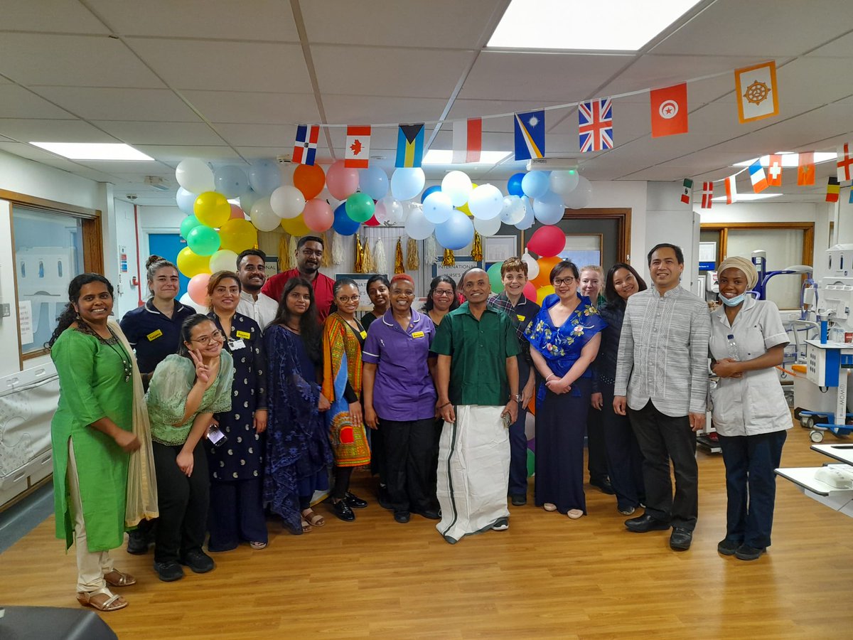My International team of Nurses at St George's Hospital in traditional dress for International Nurses Day <a href="/ArtsStGeorges/">Arts St George's</a> @StGeorgesTrust <a href="/arlenewellman64/">Arlene Wellman</a> <a href="/janiceminter04/">Janice</a>  <a href="/TotterdellJac/">Jac Totterdell</a> . So very proud of these amazing Nurses 👏🏽 ❤️ 💜
