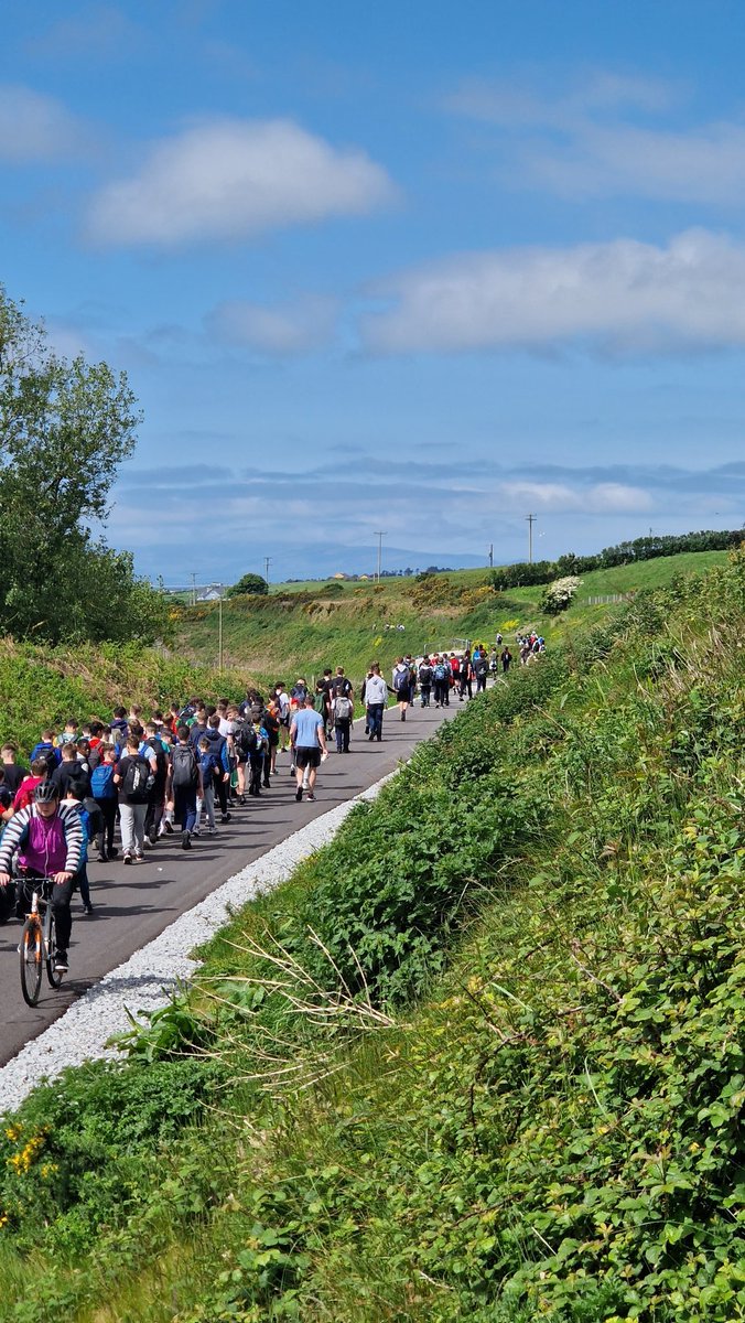 Dale_Counihan's tweet photo. What an amazing day for our 1st year Activity Day. 137 boys walked from the school, through the park onto the Greenway and all the way to Fenit. Incredible and free amenity for Tralee #kerry #tralee #traleefenitgreenway #fenit #greenway @thegreencbs
#wellbeing #cbsthegreen https://t.co/9lxxg7l8jQ