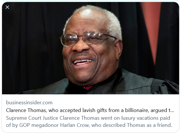 TheRainBowNavy2's tweet photo. #DemVoice1 #FreshResists #ProudBlue #BluePride #ProudBlueVets -- Clarence, Clarence don't you think its a little too late to split hairs now that it's your hand in the cookie jar...? -- Clarence Thomas, who accepted lavish gifts from a billionaire, argued that a law prohibiting taking bribes is too vague to be fairly enforced https://t.co/v88WNMAu2M via @businessinsider #fridaymorning
