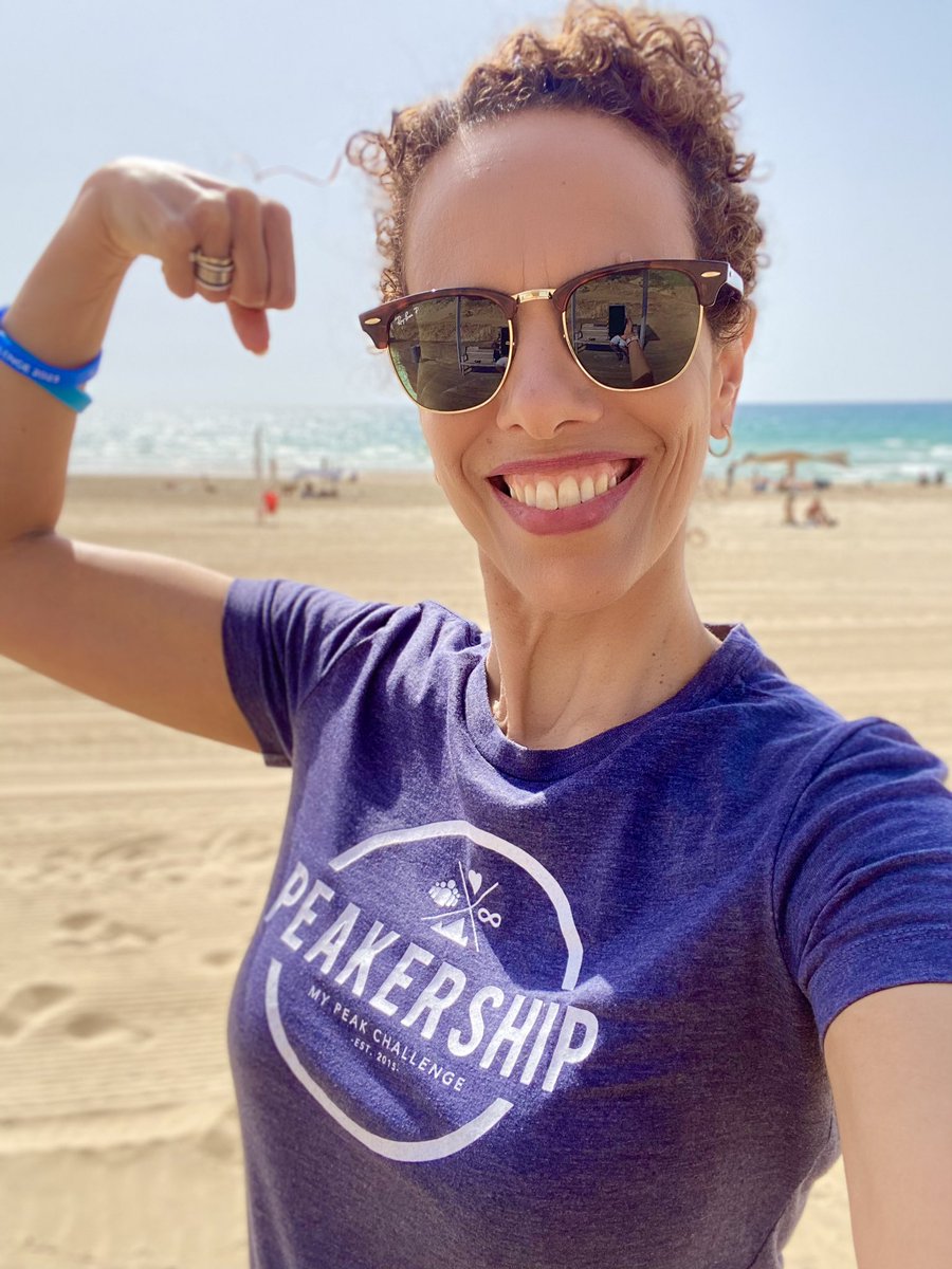 MaayanAdiniF's tweet photo. Happy #flexfriday Peakers 💪🏻 Sending you all positive energies from the beach 🌊☀️🏖️ Enjoy your weekend 💙 #happypeaker #mypeakchallenge #mpc2023 @MyPeakChallenge @SamHeughan @IsraelPeakers https://t.co/OQKejGgBMG