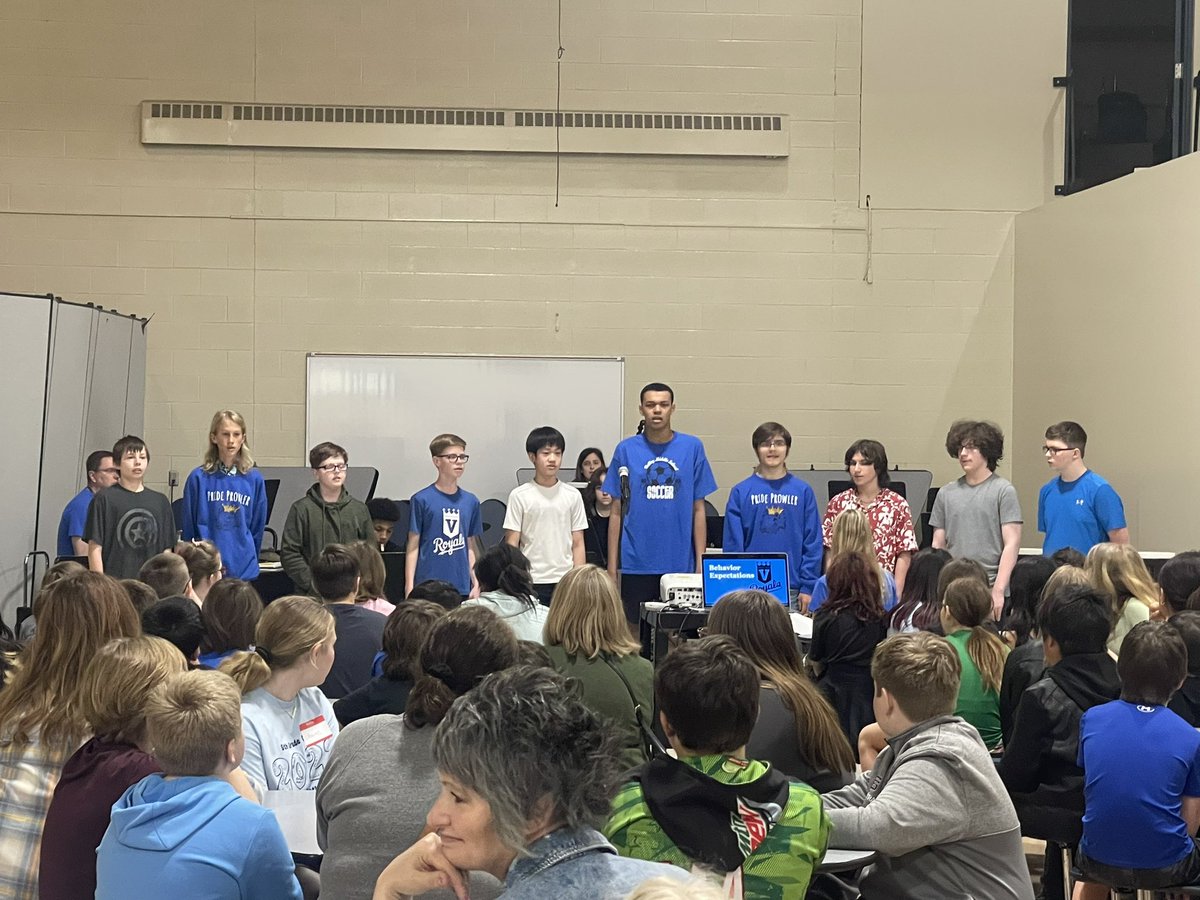 nellylars's tweet photo. Valley Voices &amp; Royal Blues Brothers rocked it for the 5th graders this morning! @vmsroyals https://t.co/6Kl6TuSJb9