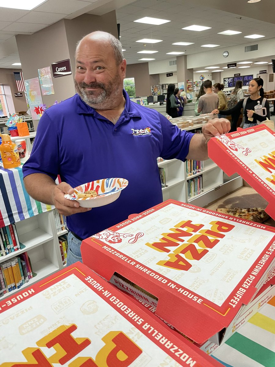 pnghsstuco's tweet image. Teacher appreciation breakfast🍩🍳☕️☀️