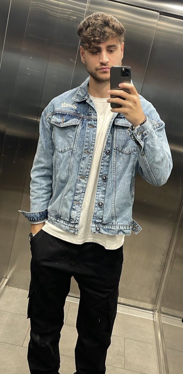 Diese neue Elevatejacke sieht sowas von Ass aus