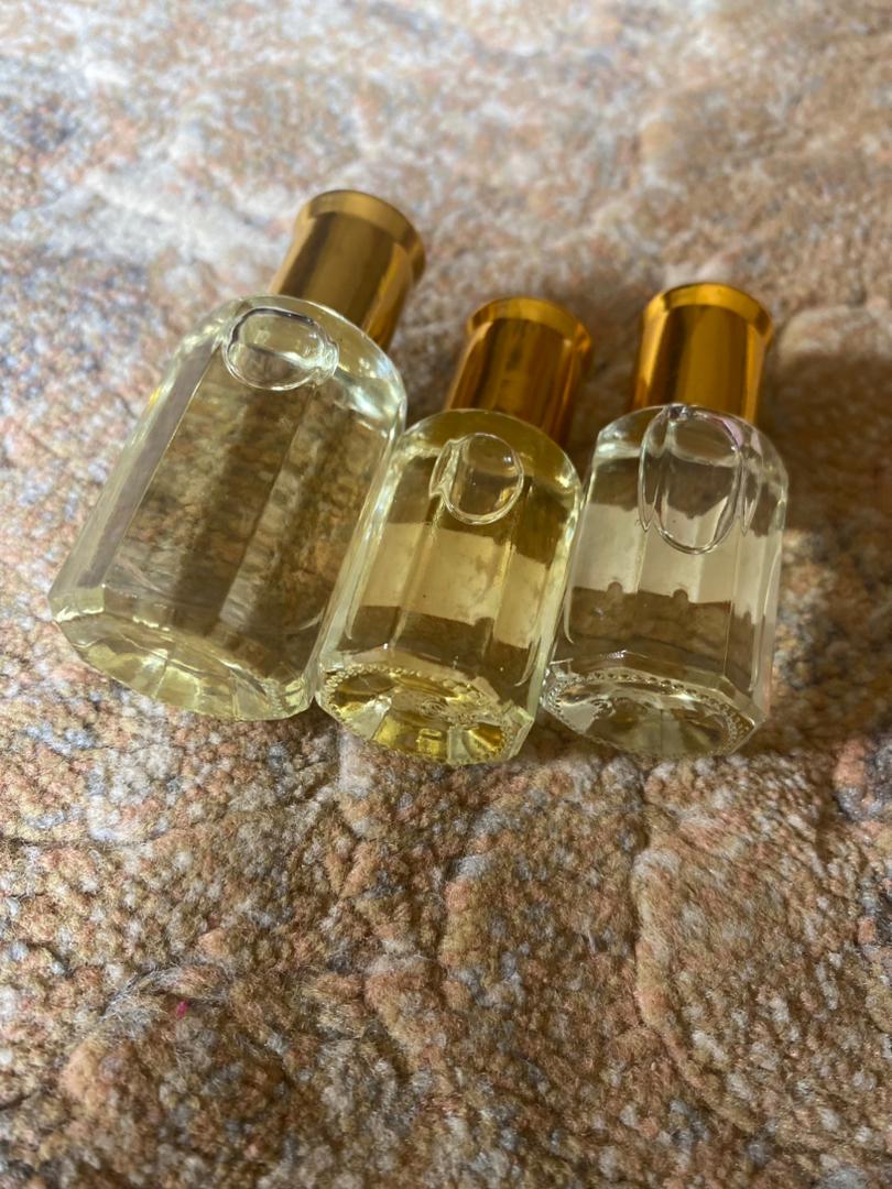 ang3lcharity's tweet image. Creed, Gucci Guilty and Baccarat perfume oils are available and ready to be delivered to your doorsteps. Let's step out this weekend smelling nice🤞