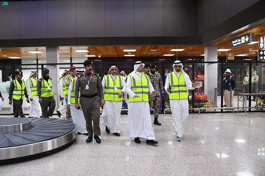 TalatHafiz's tweet photo. البضائع في رحلاتها بين ميناء الملك عبدالعزيز بالدمام والميناء الجاف بالرياض وزيادة الطاقة التشغيلية لقطارات البضائع.
وسيدعم إنجاز المشروع مستهدفات الإستراتيجية الوطنية للنقل والخدمات اللوجستية.
#سعود_بن_طلال_عام_من_العطاء https://t.co/UHPPerlHGb