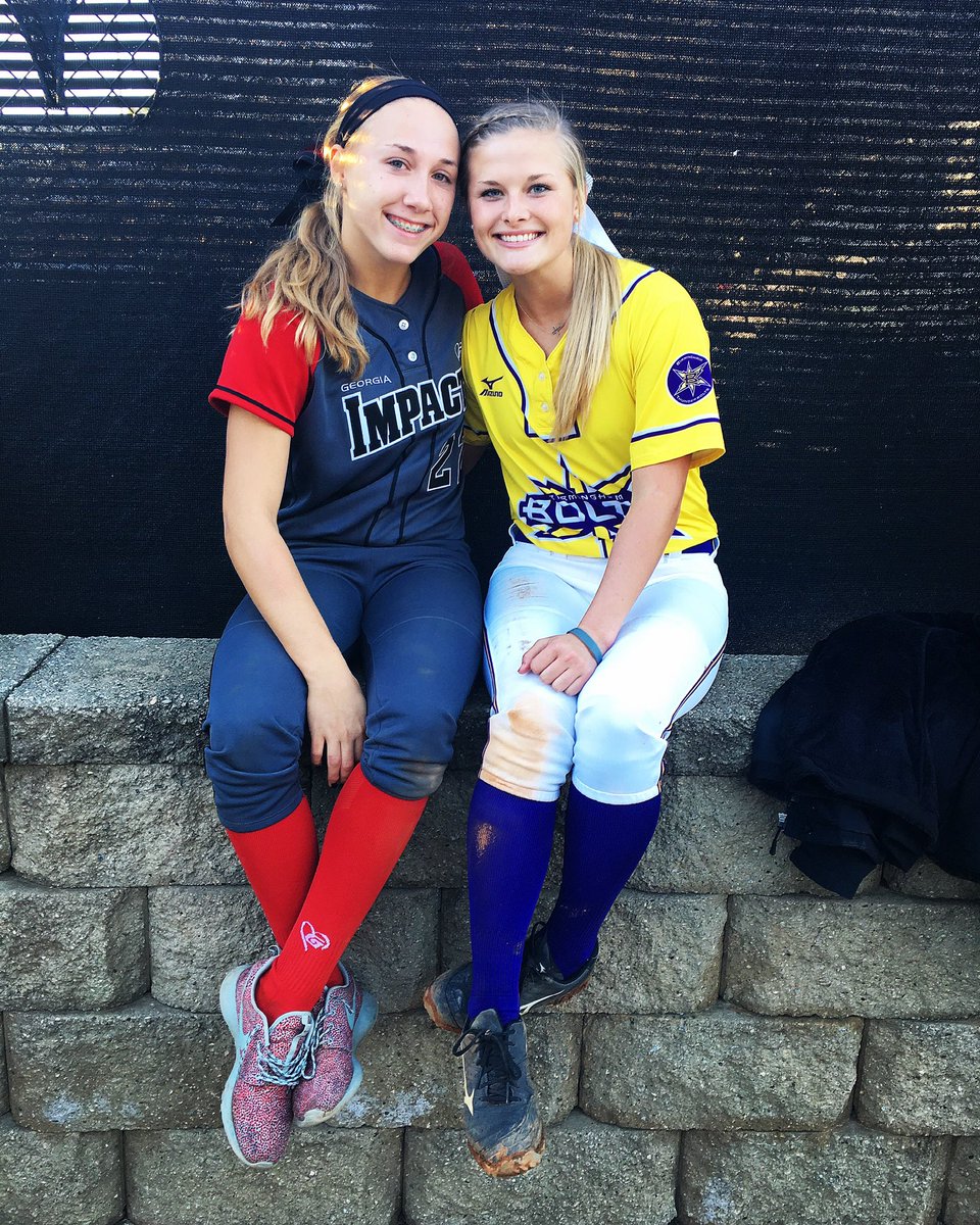 SidesKendall's tweet photo. @Wallace2Skylar congrats to my sista! Welcome to the club skiggy. No one deserves it more… SEC POY 2023 👑 what a joy it’s been to watch you grow year after year. I could not be more proud of WHO you are. You love and honor the game and your teammates so well ❤️🏆 https://t.co/J8wLxmRSgN