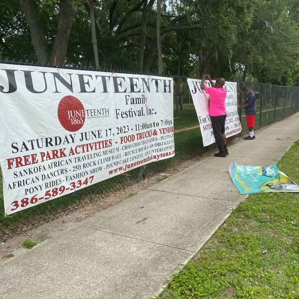 Juneteenthdab's tweet photo. Let the countdown begin. The banners are up and the Daytona Beach Juneteenth Committee is hard at work to make the 2023 festival the largest and best yet! 

Saturday, June 17 • 11a - 7p
Cypress Park
925 George Engram Blvd
 Daytona Beach, FL
https://t.co/zPArsbbF2j
#Juneteenth https://t.co/3cifvKgGli