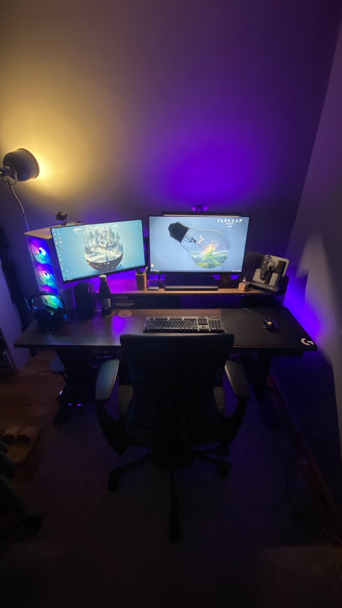 uptothales's tweet photo. Aeee #RodMegaMaio setup pro teu react! 

@grossirod 🫶🏼@kabumcombr 

Tem várias coisas na bucket list ai pra melhorar, mas já to feliz 😍 https://t.co/S7KFfZYmfe