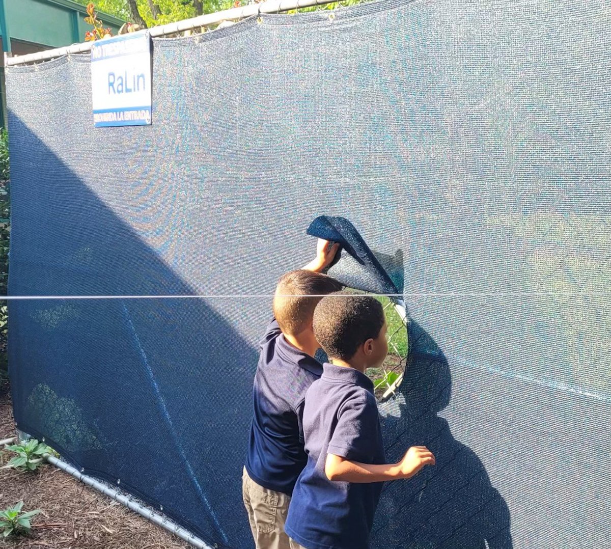 RALINassociates's tweet photo. Building up the Future! @THSNEWNAN The Heritage Upper School project had a few adorable guests checking out the jobsite yesterday! We are so excited to be a part of a project that will benefit future generations!
#RaLin #TheHeritageSchool https://t.co/w1sgsfUclO