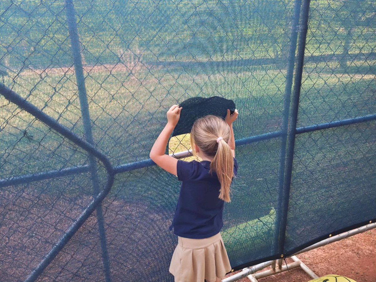 RALINassociates's tweet photo. Building up the Future! @THSNEWNAN The Heritage Upper School project had a few adorable guests checking out the jobsite yesterday! We are so excited to be a part of a project that will benefit future generations!
#RaLin #TheHeritageSchool https://t.co/w1sgsfUclO