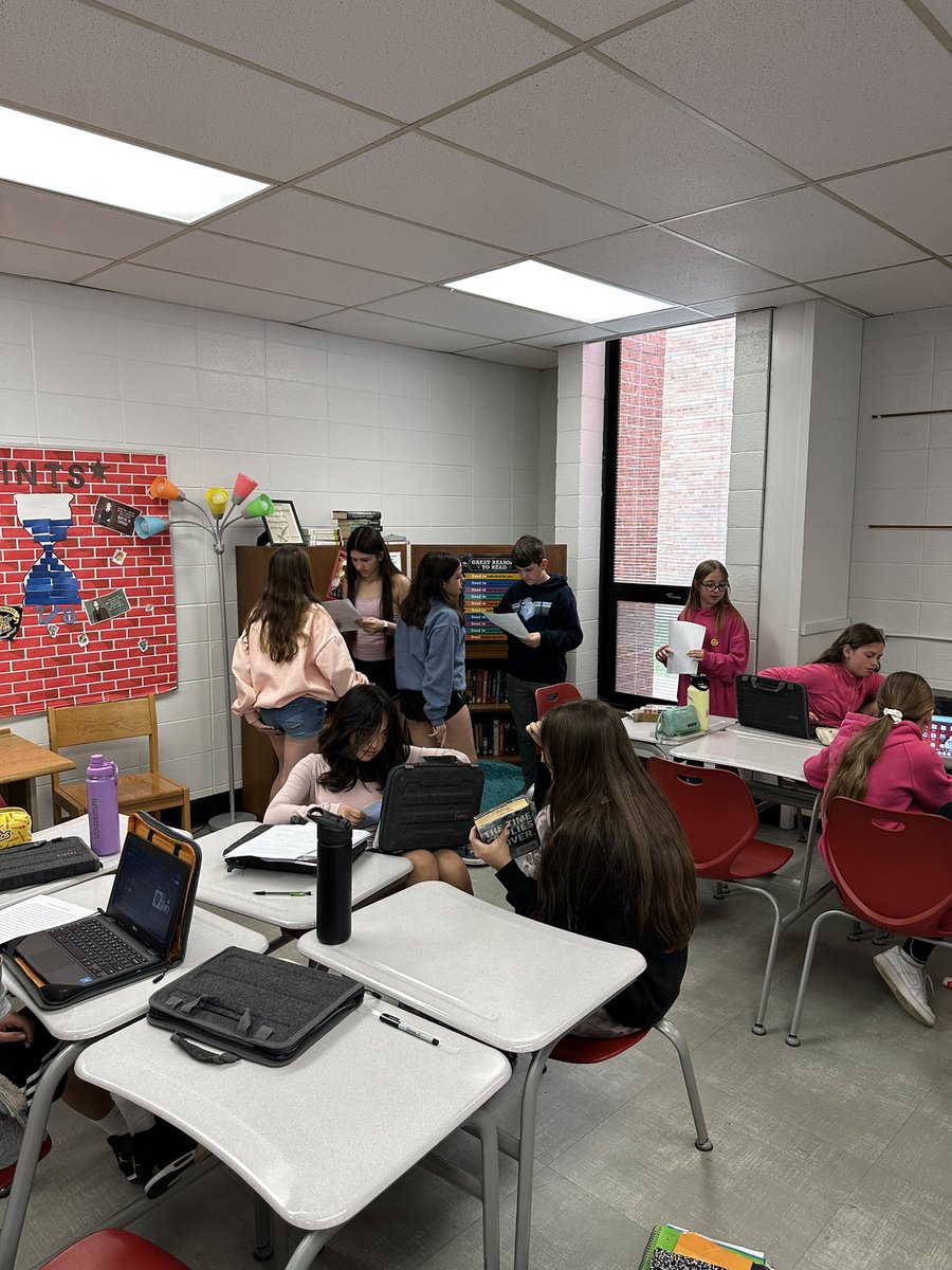 TeachFelsenthal's tweet photo. Students are practicing before they give their book project book talks! They have to do it from memory as a way to practice their public speaking skills. So far they have been great! #D57Learns #D57Reads https://t.co/oROOx5vV5N