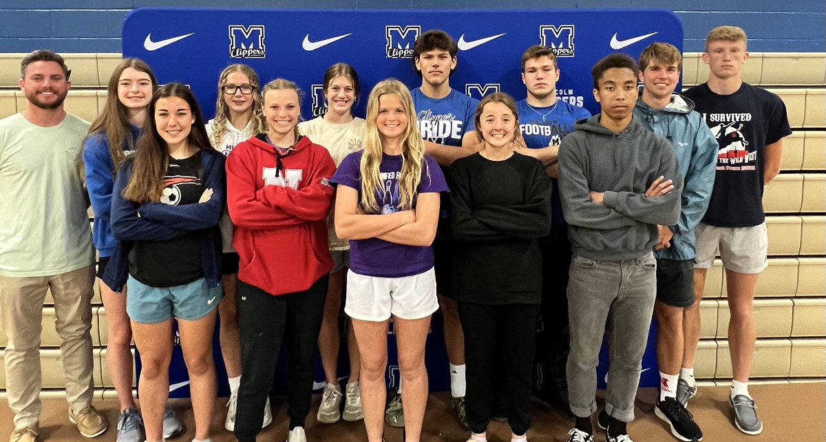 11 Clippers qualify for State Track!
Alanea - Triple Jump
Halle - 400m, 1600m Relay
Jessica - Pole Vault
Lillie - 1600m Relay
Rachel - 200m, 1600m Relay
Sam - 1600m Relay
Drew - High Jump
Jon - 200m
Josh - Shot Put
Lucas - Triple Jump
Nate - 800m
Isabel - 1600m Relay (alternate)