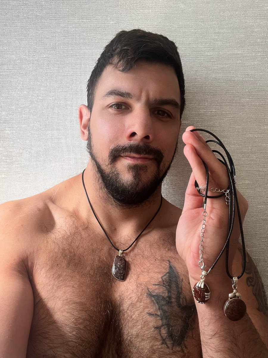 Fossildaddy's tweet image. Crafted unique pendants from agatized dinosaur bone, or &apos;Gembone&apos; - a prehistoric relic transformed into gemstone wonder. Blending the ancient with the aesthetic! More info below!