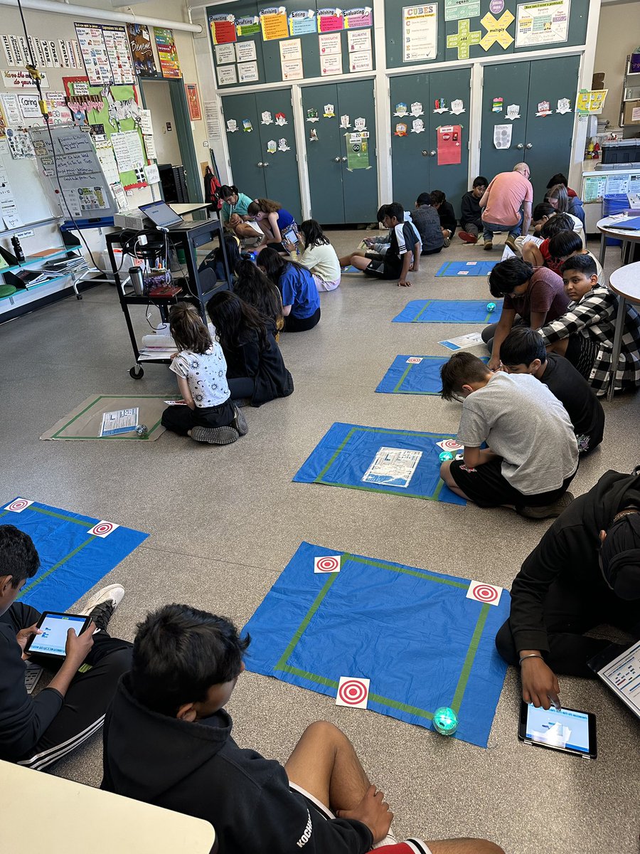 DGElem's tweet photo. Coding and tech at DG https://t.co/NJPqM4Cxlg