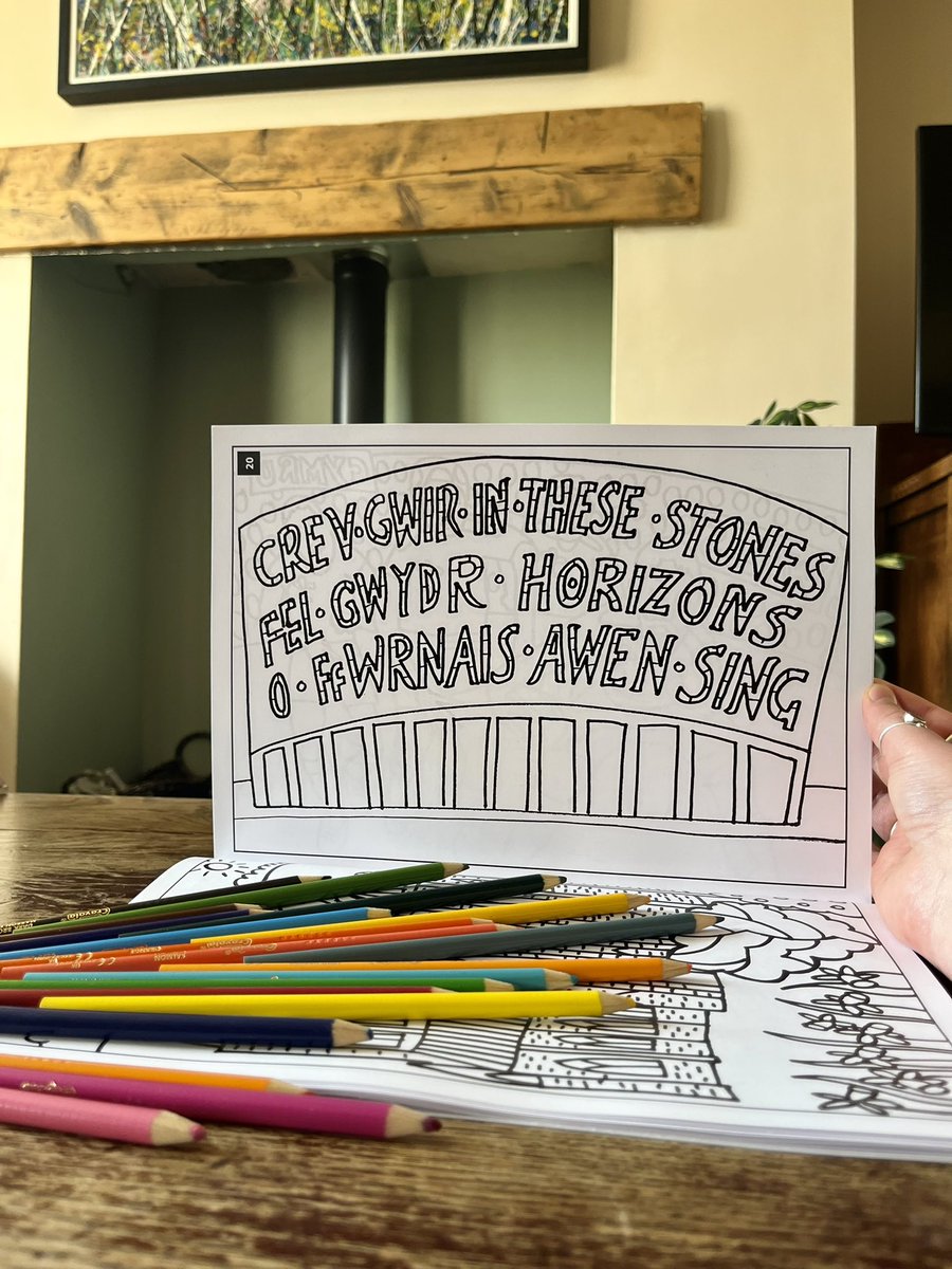 Llyfr lliwio newydd! New colouring book 🌈🖍

✨The Wales Colouring Book by Dorian Spencer Davies✨

Wales is packed with brilliant places to explore and things to see. Dorian Spencer Davies has illustrated 21 of the best known for you to colour and treasure.

Available now 🏴󠁧󠁢󠁷󠁬󠁳󠁿✊🏼