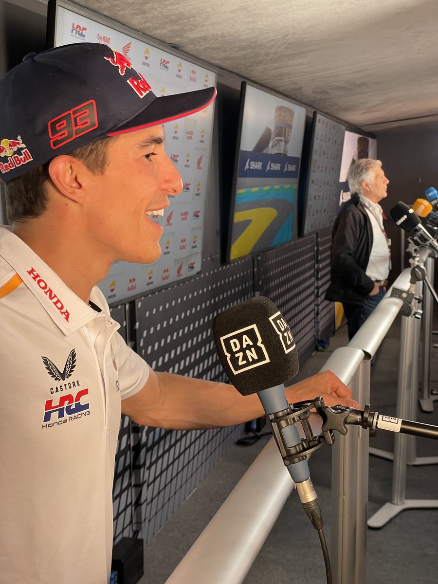 HRC_MotoGP's tweet photo. Two eras. Two legends. https://t.co/hiFN8f0ZyM
