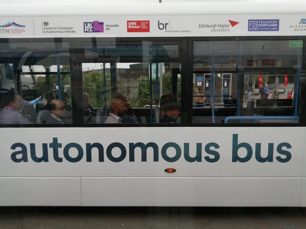 MsKarenStewart's tweet photo. I've been on the innovative autonomous bus today AB1! Travel over the Forth Road Bridge between Ferrytoll P&R and Edinburgh Park. Full timetable from @StagecoachEScot starts on Monday! #CAVForth #ForthBridgesTrail https://t.co/emWQ4nv8Ap