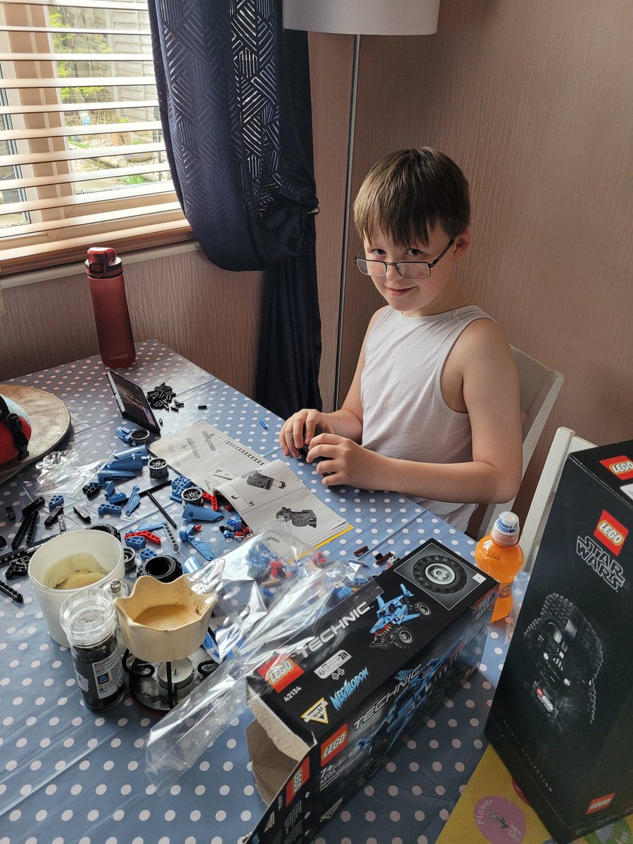 Sat's are over extremely proud of our boy how he's coped now making lego up as a reward for trying so hard <a href="/AspireSuite/">Aspire Suite</a> @InspireSuite @Steph24689753