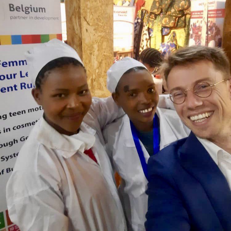 BelgiumRwanda's tweet image. 🙌🌍💪🏽
Happy to see some of the Civil Society Organisations we support through @UNDP_Rwanda and @GovernanceRw at the #CSO4People week.
Grateful for their dedication to make a positive impact in #Rwanda🇷🇼
#CSOWeek2023Rw