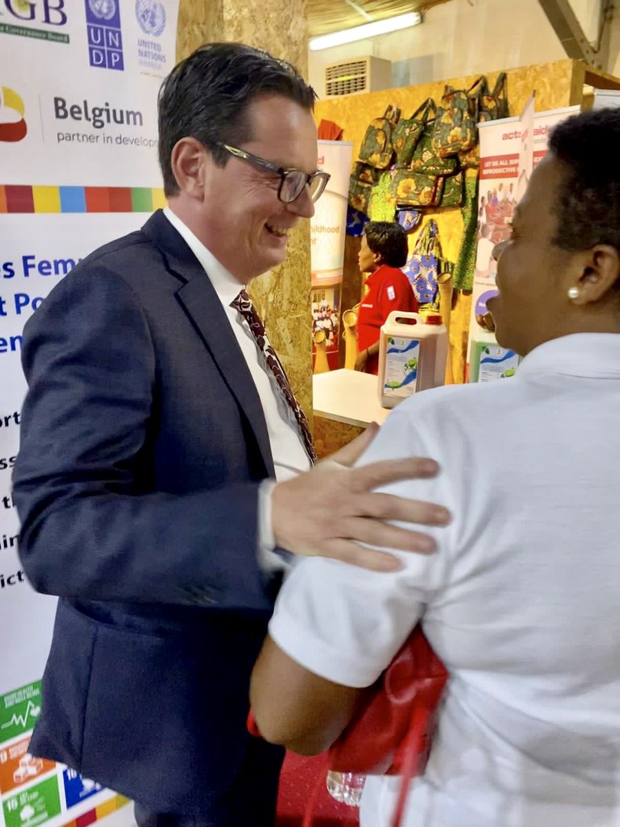 BelgiumRwanda's tweet image. 🙌🌍💪🏽
Happy to see some of the Civil Society Organisations we support through @UNDP_Rwanda and @GovernanceRw at the #CSO4People week.
Grateful for their dedication to make a positive impact in #Rwanda🇷🇼
#CSOWeek2023Rw