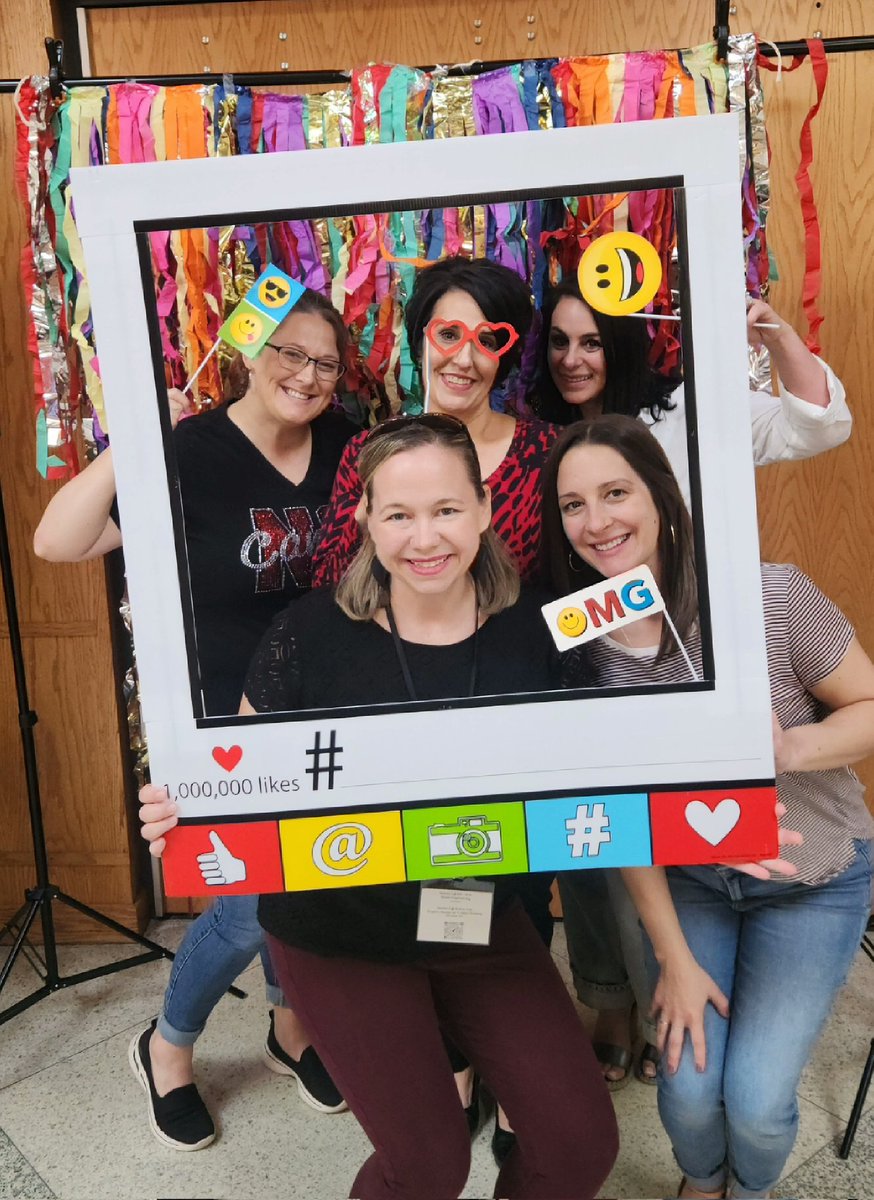 kddoyle's tweet photo. Learning LOTS and making new friends @NewCastleAreaSD for @RemakeDays 
#RemakeDays #StepUpToSTEAM #edutwitter https://t.co/d0oMbqqLoa