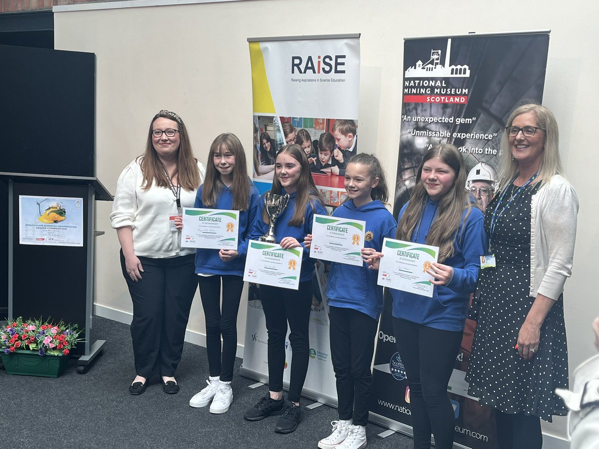 Mrs Scott tweet media