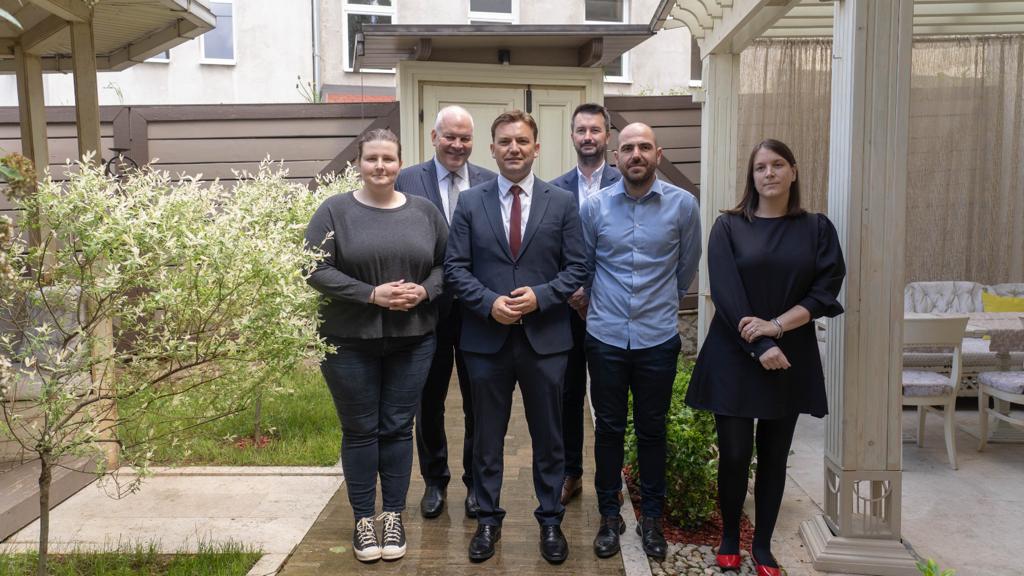 PCRCBiH's tweet photo. It was an immense pleasure to meet H.E. @Bujar_O and learn about @OSCECiO's upcoming work and #ItsAboutPeople strategy. 

🙏🏻 for prioritizing cooperation with civil society and to @OSCEBiH @Brian_Aggeler for the invite! 

#PCRCBiH 🇧🇦🇲🇰 https://t.co/0uyzf8qbg4