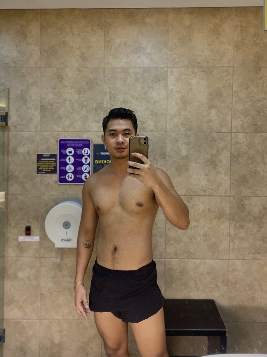 luigialpha_'s tweet photo. Barely made it through the week but here we are 😌
Volleyball play tomorrow 🏐 Restricting myself to 1 play a week ‘til I sort out my right shoulder issue.
Excited for my #Trivo scrub + massage treatment on Sunday at @elite_spaph 💆🏽♂️ Tara! Who wants to join? https://t.co/UHT74HFReU