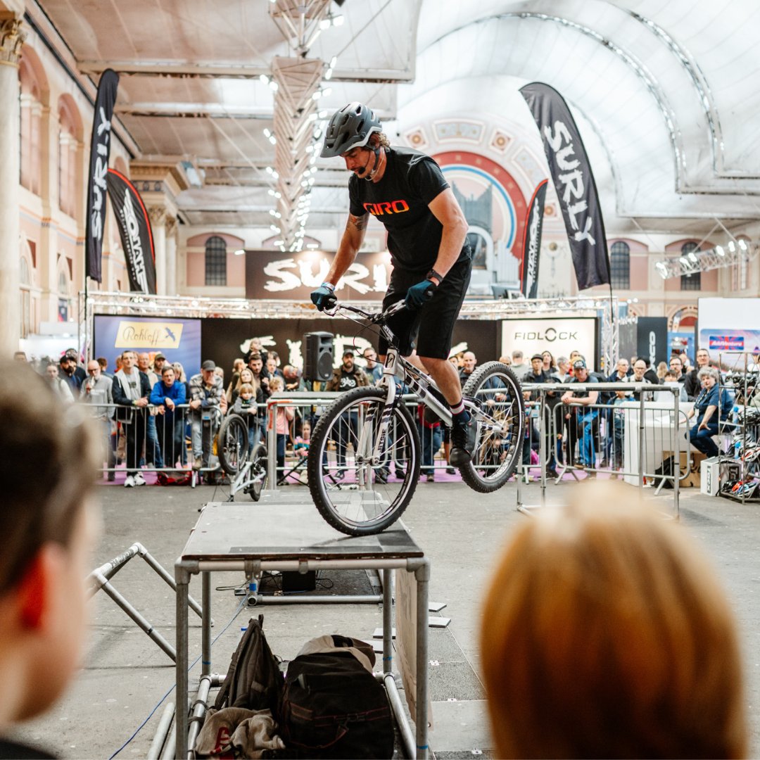 Scott Wilson was back in the building with the most insane skills you could ever imagine! 🤯 

Visitors learned from the pro in his Skill Sessions and walked away with new skills. 🙌

#TheCycleShow #scottwilson #cyclingpassion #Cyclinglife #rider