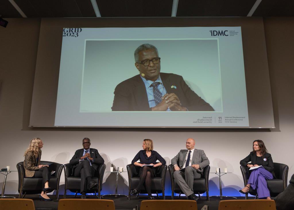 ergayga's tweet photo. The Special Envoy, H.E @AAbdishakur has called on tackling the root causes of food insecurity by supporting resilience schemes, and investing in agriculture as means towards lasting solutions to IDPs. The SE was speaking during the @IDMC_Geneva  2023 GRID in Geneva, Switzerland. https://t.co/s9eJpsK35s