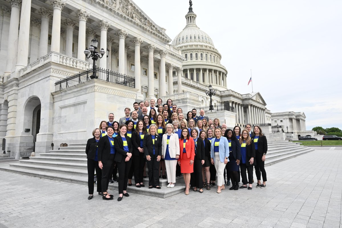 nmdp_org's tweet photo. What a week on Capitol Hill advocating to #ProtectDonorJobs! Help us thank the dozens of passionate advocates who joined us to meet with Congressional offices in support of the Life Saving Leave Act (H.R. 3024) to ensure no donor has to choose between their job and saving a life. https://t.co/vcMHA8C18f