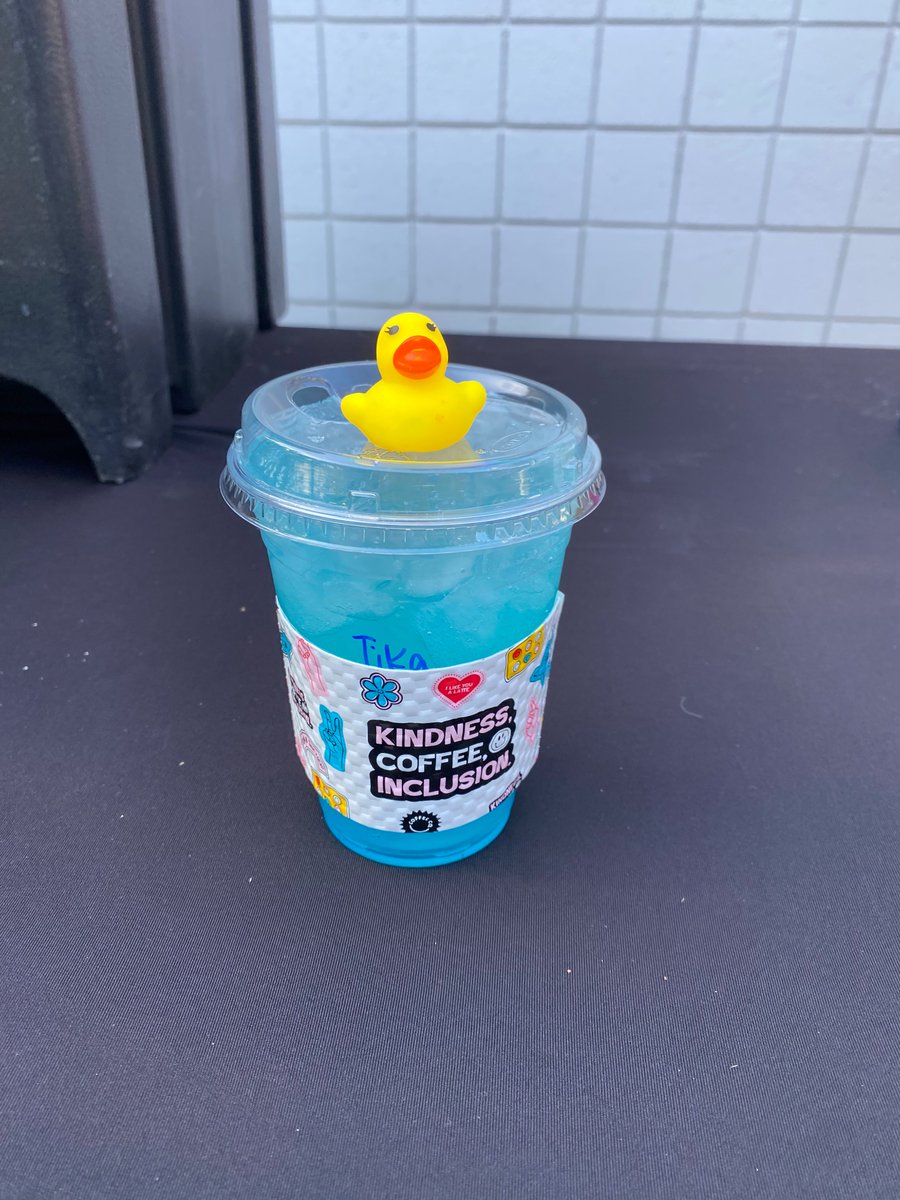 JTMcWilliamsES's tweet photo. The perfect way to start our #FieldDay and end our #TeacherAppreciationWeek! #DigITCoffee @ClarkCountySch #Region1 We ❤️our staff! @ccsd_lpld https://t.co/jz2gQMh71B