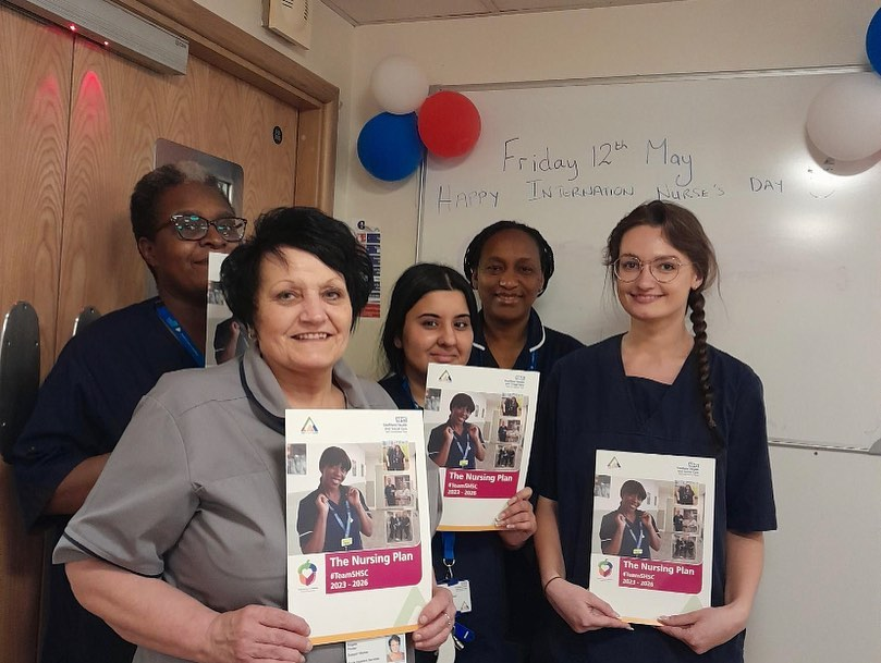 SHSCFT's tweet photo. Our lead physical health nurse, Pene Fati has today been on a tour of SHSC teams discussing our Nursing Plan on International Nurses Day with both nurses and support workers!

#InternationalNursesDay #ind2023 https://t.co/zqWZpUpiD7