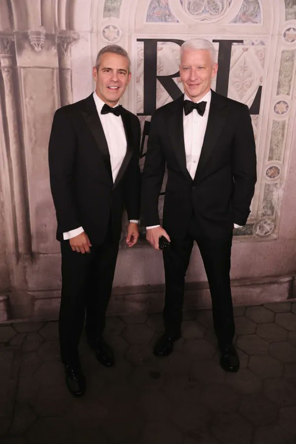 thrasherxy's tweet photo. "Hi it's me, entering a Ralph Lauren fashion show with Andy Cohen, here to lecture you about not remaining in silos and to hector you to get out there and mingle with the real America" https://t.co/AcAWB3Dcoq