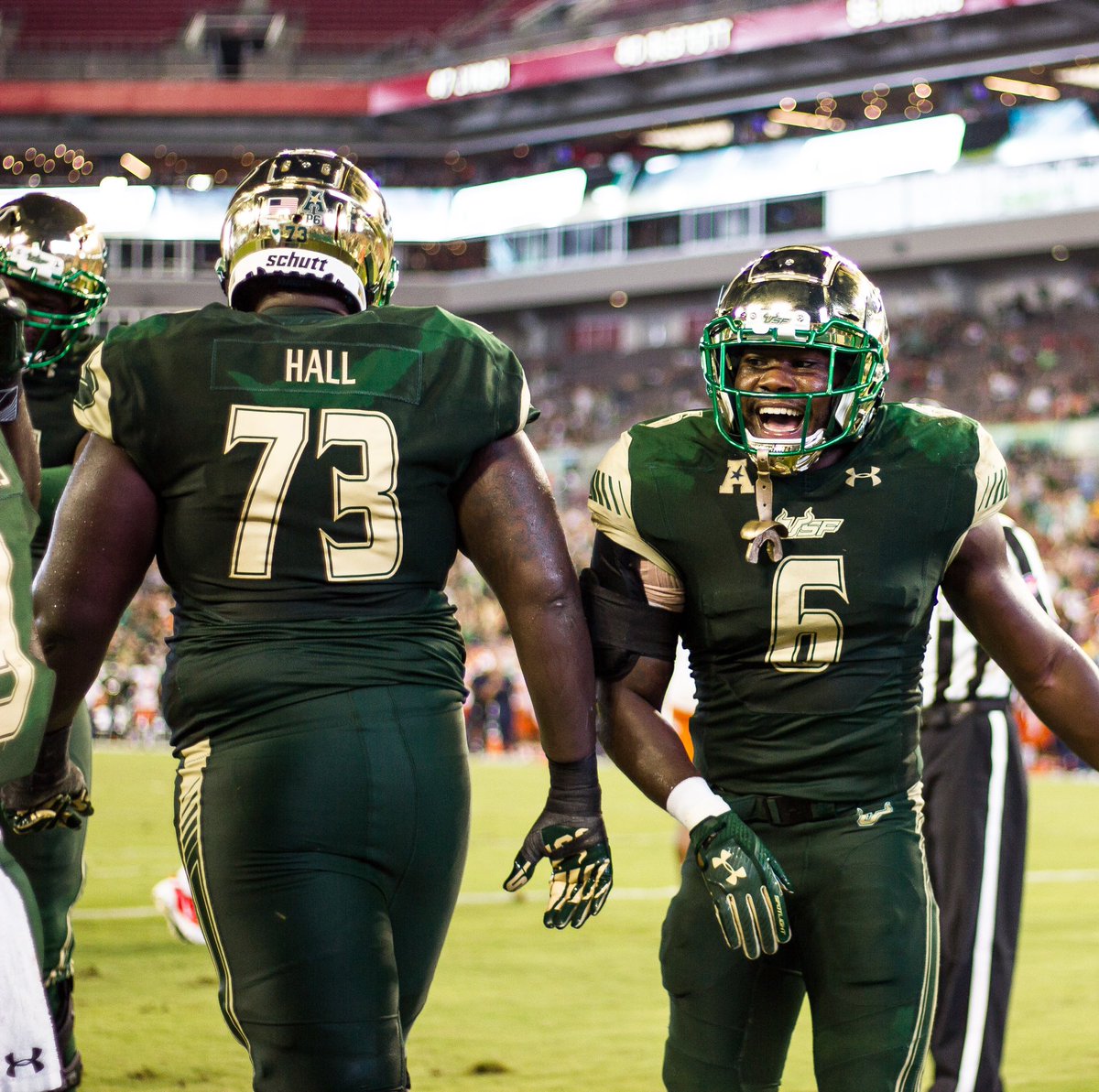 jordanharris007's tweet photo. Blessed to receive an offer from the University of South Florida #US2F https://t.co/BRR0Xk69uN