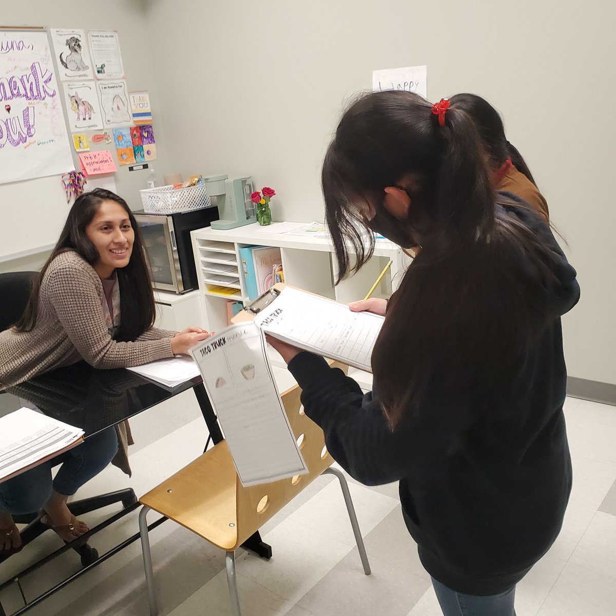 LiliSMontana's tweet photo. G4 Mathematicians taking taco orders for KACD Staff. #G4Math
#KACDJoy #MathInRealLife ๐ฎ ๐ ๐๐ @kellycdoyle https://t.co/YVXhXxQ2nk