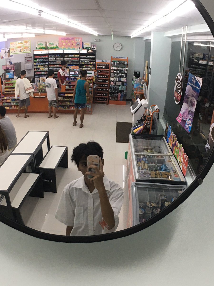 Liam_kyleee's tweet photo. ako nga yun nag ice cream mag isa #altertarlac https://t.co/zQoZ3JrxkP