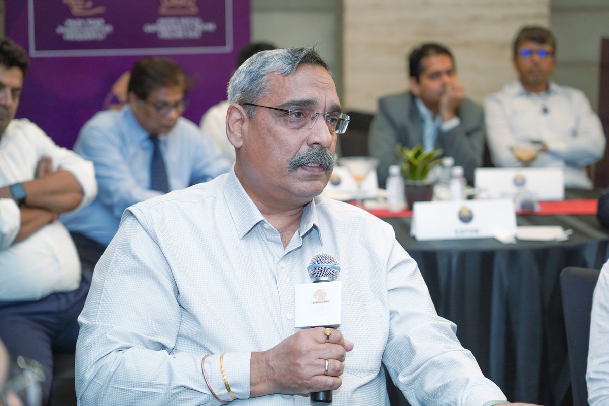 ILCbyTimesGroup's tweet photo. Our highly successful AI Cookbook session brought together renowned AI experts Dr. (Prof.) Nishakant Ojha and Mr Utpal Chakraborty and Indian business leaders to discuss the growth and challenges of AI implementation.

Here are a few glimpses from the session. 📸

#ETILC #AI https://t.co/LofkiXlo4G