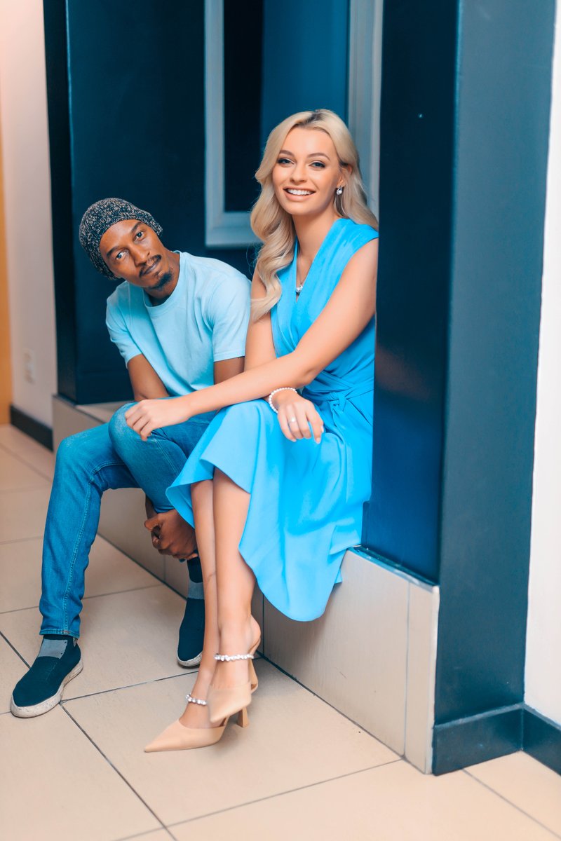 METROFMSA's tweet photo. [ICYMI] Reigning Miss World Karolina Bielawska crowned her first trip to Mzansi wit a visit to #BestMorning family 📻 . 

Listen to the #BestPod 🫴🏽 https://t.co/bwOEhPD9d3 https://t.co/0hjep7Ke05