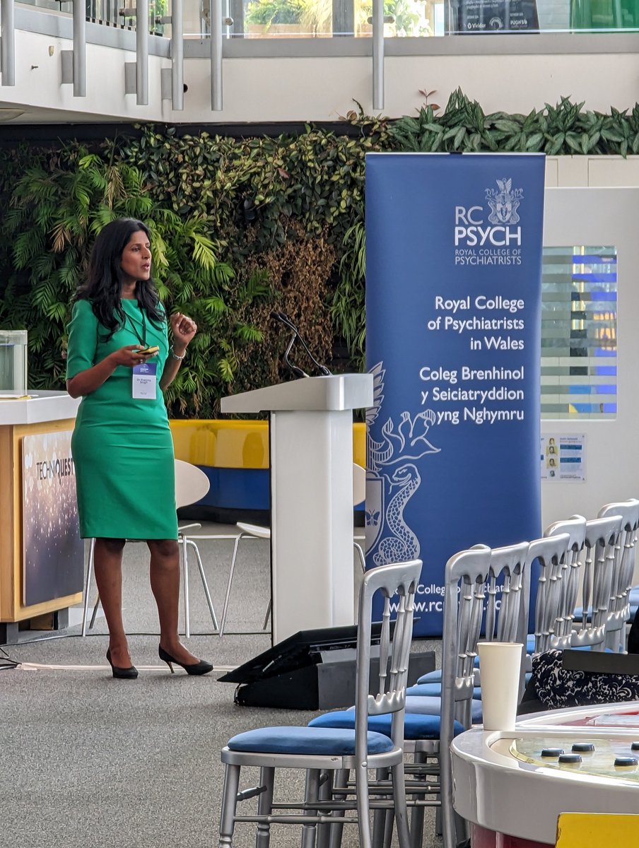 himanshutyagi's tweet photo. Mortality gap in severe mental illness, antidepressant foods, proactively managing physical health in SMI... themes touched upon by @dr_pratimasingh in her comprehensive talk on #NutritionalPsychiatry at the
#TraineesConference2023 @PTC_Conference @rcpsychTrainees @rcpsych https://t.co/0IdmAfpL2W