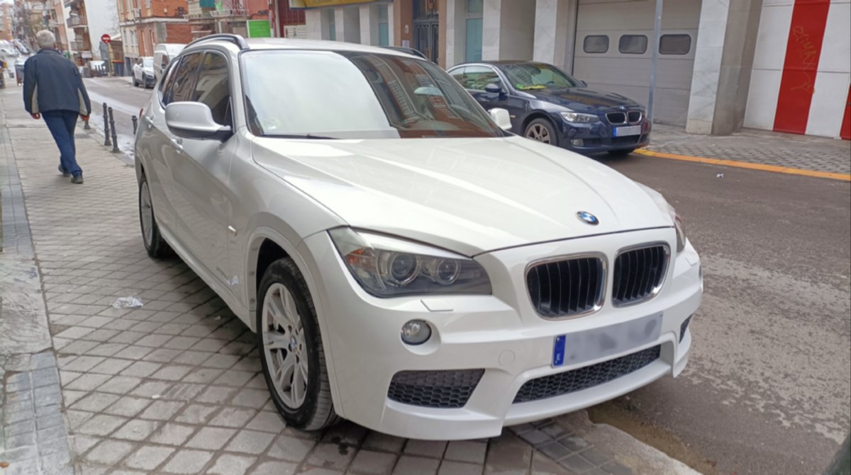aiko_motor's tweet photo. ¡Así de impresionante salía el #bmwx1 del #taller tras la #chapaypintura de la parte trasera y el aletín! 🔥

#chapa #pintura #tallerchapaypintura #tallermadrid #tallermecanico #tallermecánico #bmw #x1 #bmwx #bmwlove #bmwlife #restaurar #restauración #taller https://t.co/GpoXW3vU7b