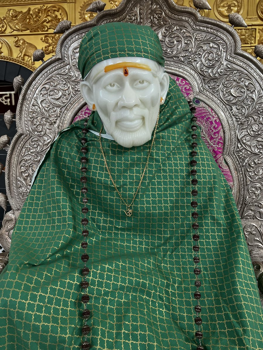 Baba's Saying -   One should get rid of his ego, place it at My feet. He, who acts like this in life, him I help the most.