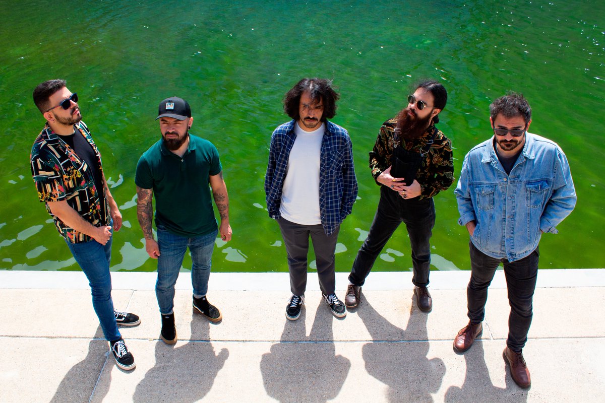 #MiBuenaventuraBilbao acaban de incorporarse a Clifford y publicarán a principios de octubre su álbum de debut, “Apología del mambo”. Hoy avanzan la cumbia psicodélica “Chandé” (Instrumentala Euskaraz), el primero de los singles con los que iremos presentando su disco.